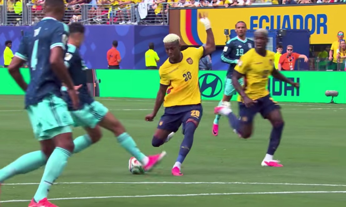 Ecuador Stuns Germany in Comeback Win, 3 More Knockout Pairings ...